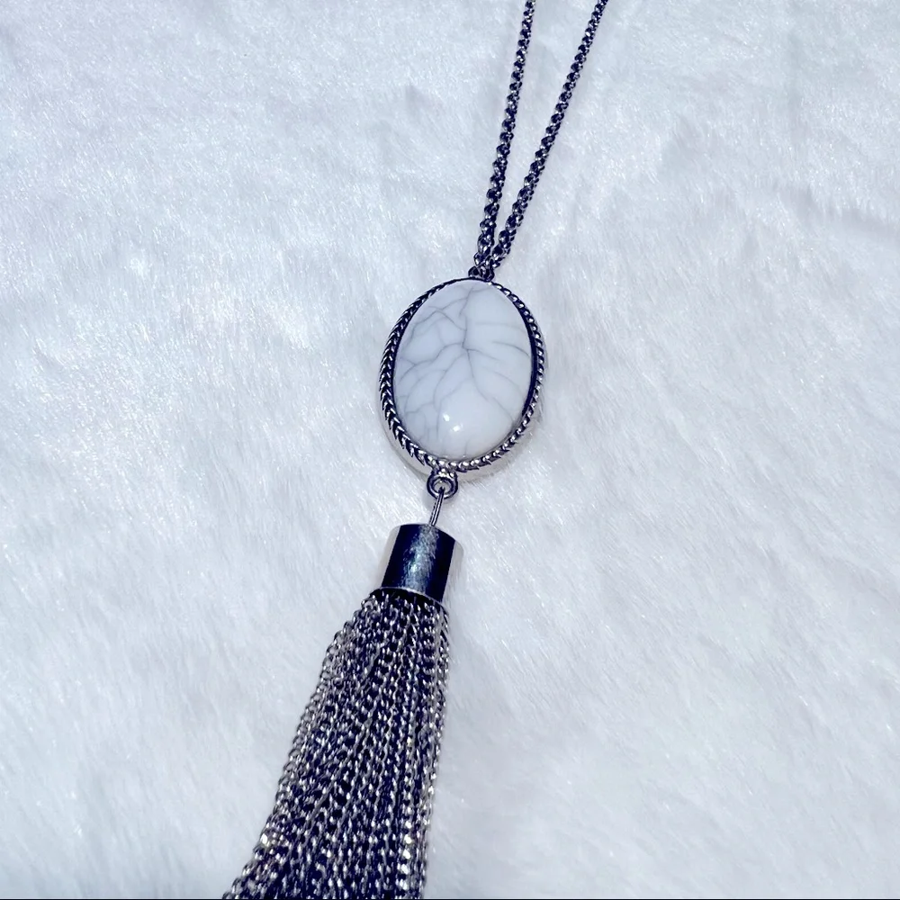 Marbled Pendant Tassel Necklace‎